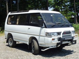 1991 Mitsubishi Delica