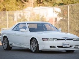 1991 Mazda Eunos Cosmo – Rotary – Twin Sequential Turbos
